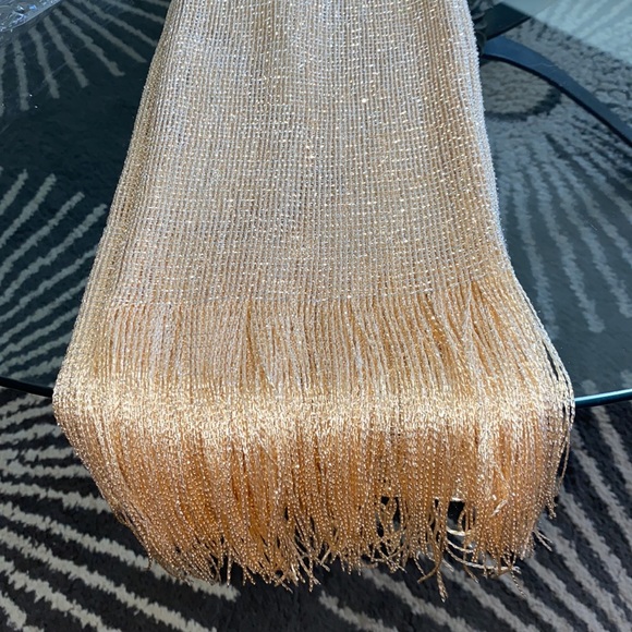 Petal Rose dressy scarf in the color champagne. NWOT! - Picture 4 of 4